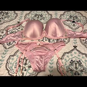 Victoria Secret Balconet Set